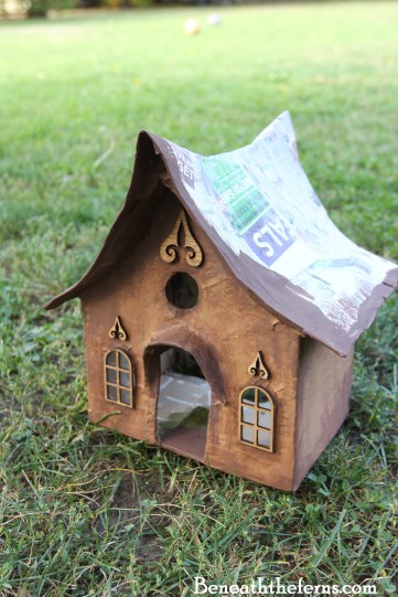 Miniature fairy house in progress by beneaththeferns.com